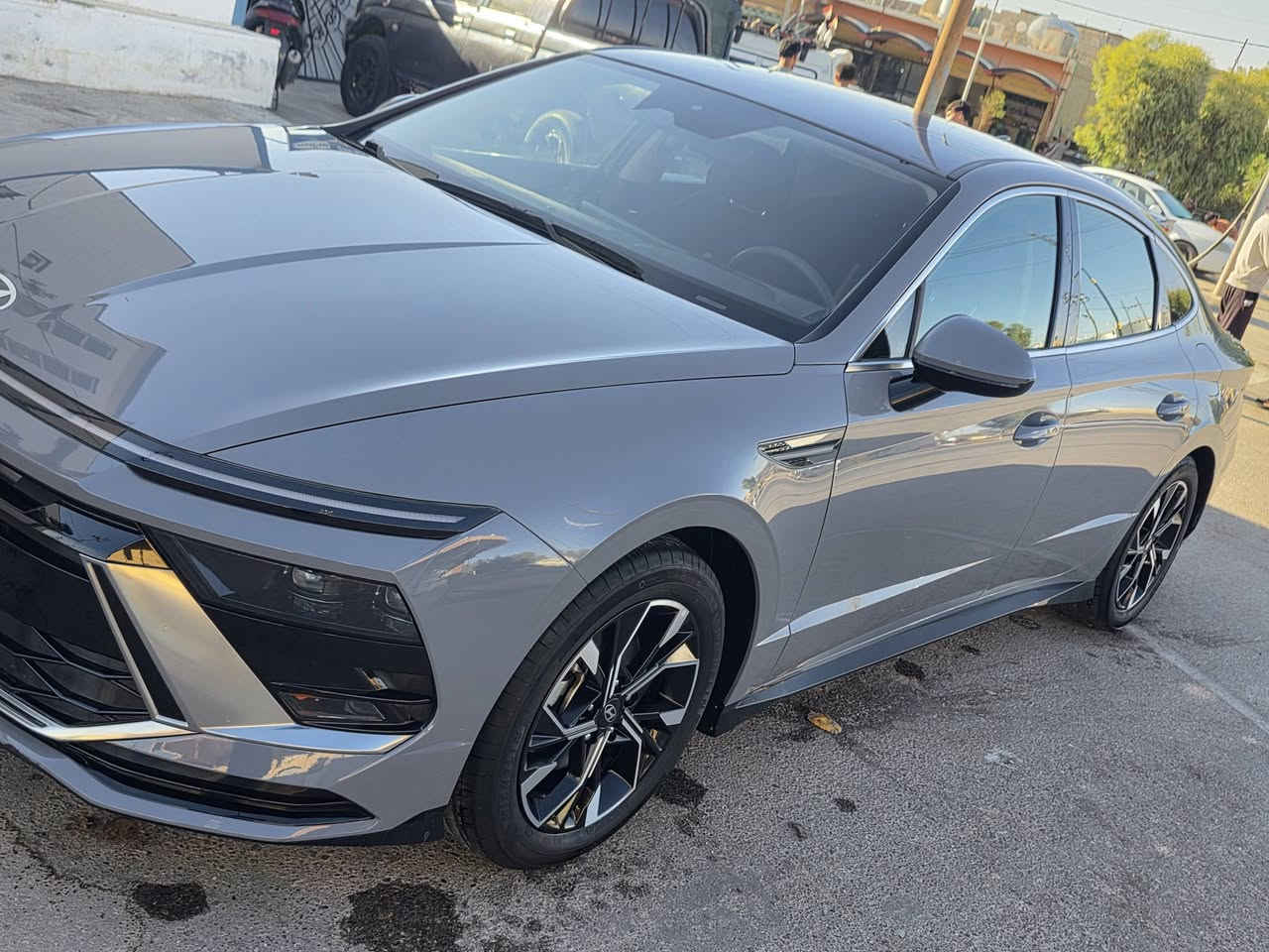 بدون ايرباك بدون تبديل --
سوناتا الشكل الجديد يترقم شمال  / اربيل /  دهوك / سليمانيه /   بأسم المشتري
وارد امريكي/ 2024
ماشيه 10 الف ميل
مواصفات SEL تجي فول عدا البنوراما
محرك 2500
دشبول الكتروني متصل مع شاشة كاملة
أنظمة قيادة متعدد
رادارات امامي جانبي خلفي
قيادة آليه * تحديد مسار
لايت زينون عالي ناصي
LED نهاري - بك لايت لد
مانع تصادم امامي خلفي
بصمة تشغيل + بصمة ابواب + تشغيل عن بعد
كشن كهربائي
تدفئة كشنات
اوتو هولد توقف ذاتي اثناء الازدحام
تحكمات استيرن فول
سايد بريك بصمة
صندوك ذكي + بصمة
كيرها تعليك النظام الجديد
كامرا خلفيه دوارة وشاشة نظام ابل كار بلي
وباقي المواصفات معروفه للسيارة
عنوان / موصل / قضاء تلعفر
واتساب متوفر او الاتصال عالرقم
    ***********

   ***********
واتساب او الاتصال عالرقم
السعر .....184....بيها مجال بسيط
--
(((سياره بيها  سنتيم تقليم ومذكور بلمنشور )))
