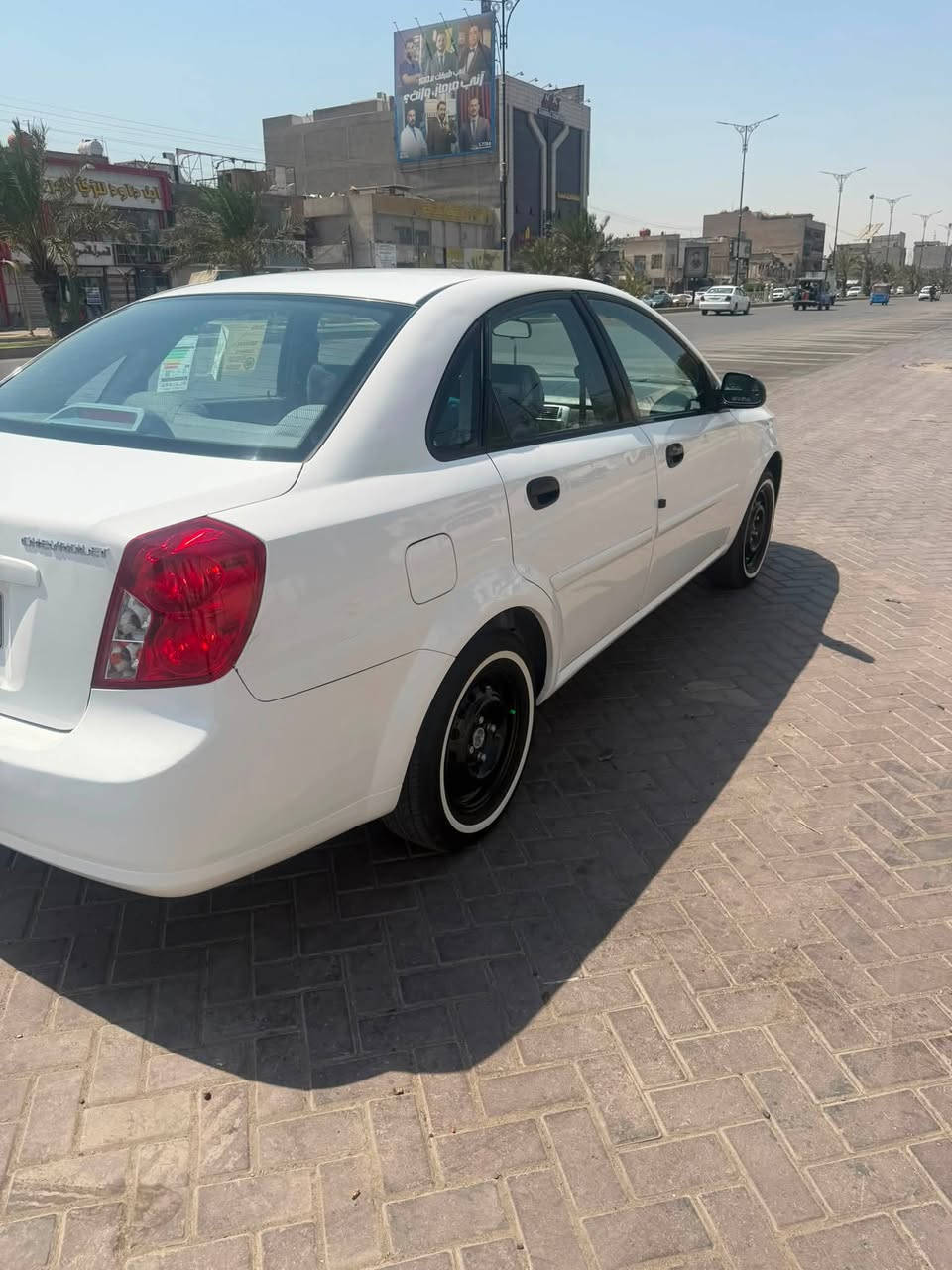 السلام عليكم شباب اوبترا موديل 2004 شركه عامه خليجيه مير عادي ماشيه 157 حقيقي مكفوله من الضربه والتبديل فقط صبغ هالات و دوسات كير ومحرك صارلي 3 اشهر من شادهن تبريد ثلج صدر امامي خلفي جديد تخم تاير خط ابيض مدوشمه عام حراري لايت العالي منظومه زنون وانطيك تأري زيرو رقم بغداد بسمي جاهزه عل آخر حبايه مال جناي مامتعوبه للشراي *********** ابو مسره مكاني بغداد
