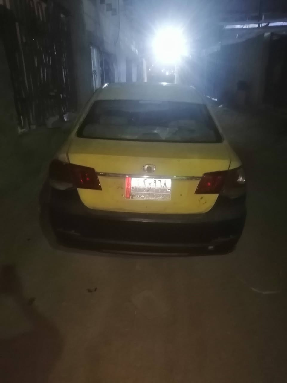 سلام عليكم اخوان سياره راعيه ما يرضه حول بس انه بيع دوات و كفله عشاير و عن الحلال و الحرام خوان سياره محرك كفاله بس شويه بي خربطه بل كهربيات و كير كفاله رايده 15 و بيه مجال  و البدي شوف العين مجورده
و هاذ رقمي بس واتساب***********

