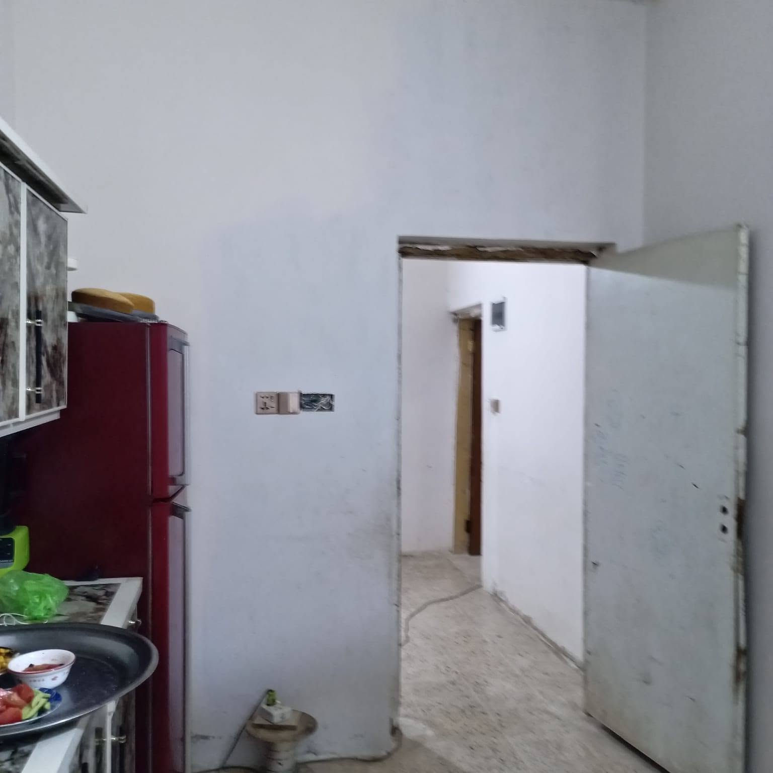 مشتمل للبيع

 حي الجبيريه الأولى شارع 6

 المساحه 150 متر

طابق واحد

 قرب جامع سيد حميد

السعر 57 وبيه مجال

للأستفسار  ***********

