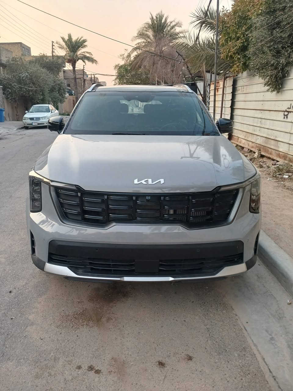 السلام عليكم سورنتو للبيع
2024وارد امريكي 
فول مواصفات 
7راكب 
ماشية تسعة الف 
كتاب شهداء 
بعدها ما مرقمة 
بيها شغلات بسيطة 
مكان الدورة 
رقم الهاتف 
***********
