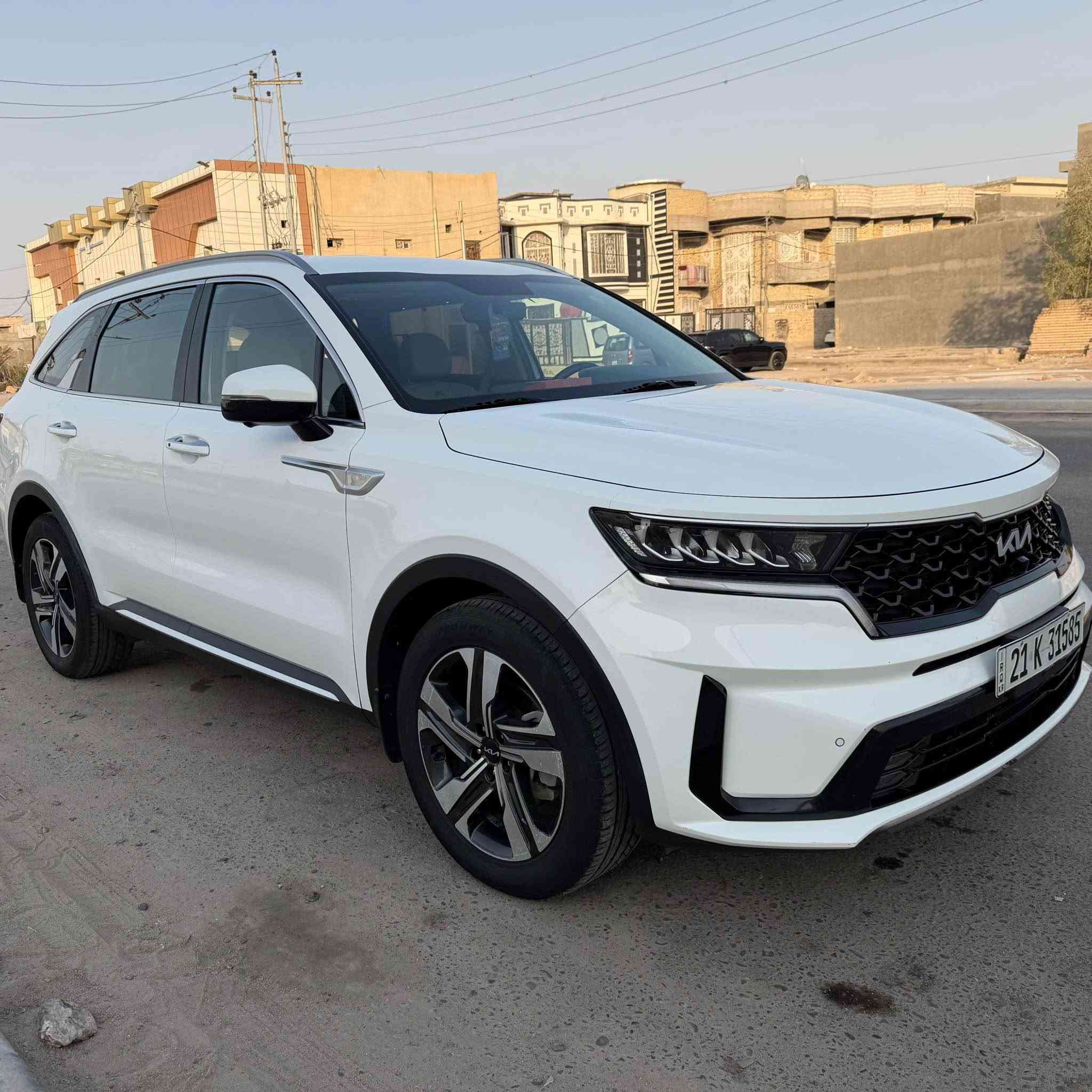 كيا سورنتو فول موصفات ما عدا بنراما سته سلندر خمس كامرات كشنات جلد تدفئه تبريد تحكمات كشن كله كهرباء سبعه راكب دواخل بيج اجاير بالمري وكامرات كامله ما بيها نقص بيها ثلاث مكانات بارد راجع بي دي ار رقم سليمانيه ب اسم شركه سنويه لل 28 مكاني بصره التنومه *********** البصرة, العراق
