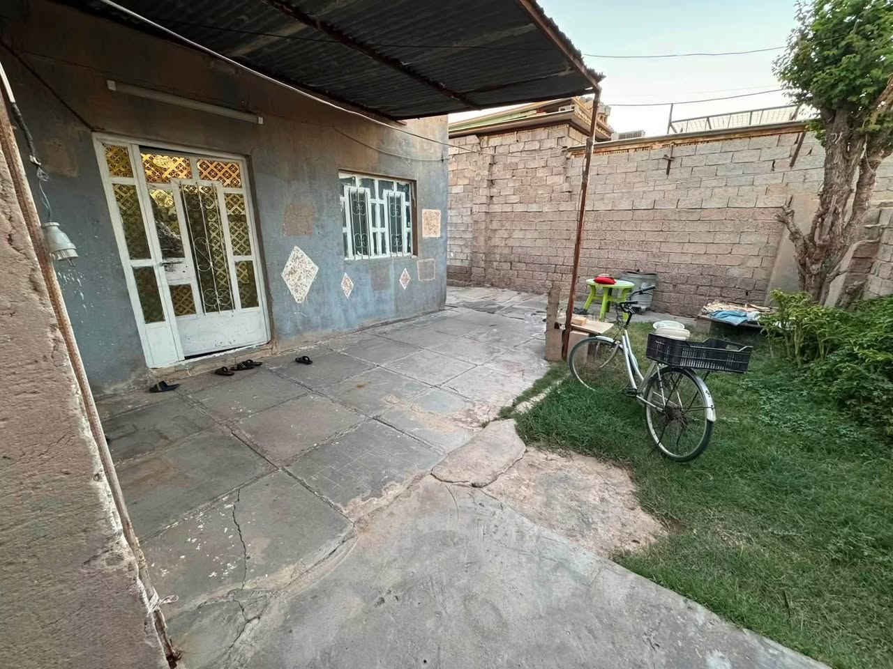 بيت للبيع
الجاهزة - منطقة المزرعة - ناحية سيد الشهداء 

المساحة 400 م

غرفتين 

وصالة

ومطبخ

واستقبال

ملاحظة (بناء قديم )

مكلف بنشر

للاستفسار اتصل (***********)

(***********)
