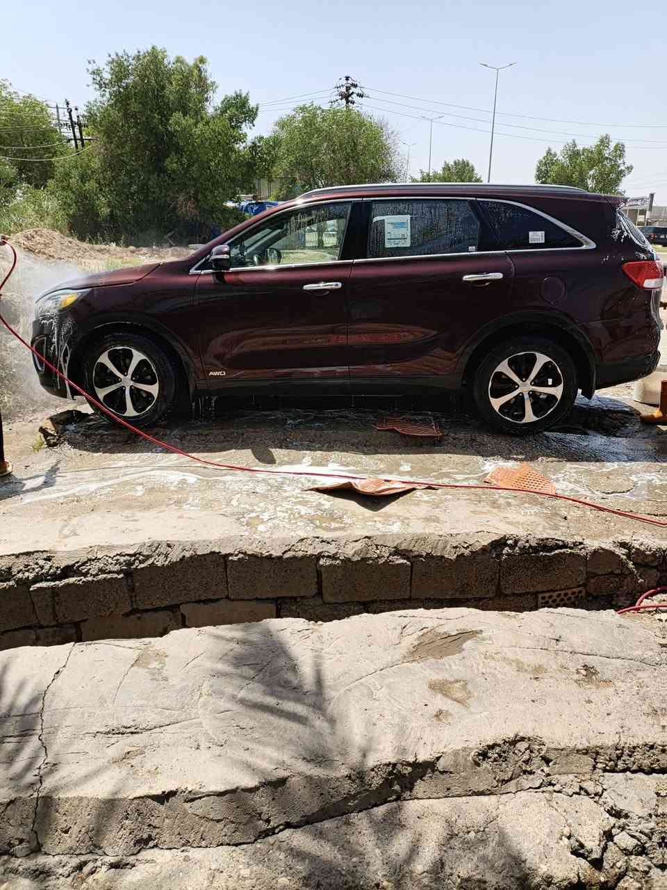 سورنتو 7راكب لون احمر ماروني رقم بغداد دولي قطعتين تصليح بنيد وباب خلفي عكس السايق مكينه 2000تيربو سياره جاهزه من كلشي تحويل ثاني يوم *********** 
السعر 135بيه مجال
