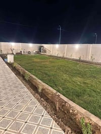 مزرعه للبيع حي الفرات طريق السنيه السياحي مجاور سكه القطار خلف منتجع ا...