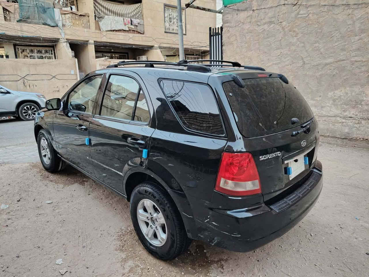 السلام عليكم كيا سورنتو موديل 2005 للبيع رقم بغداد الماني تحويل ثاني يوم   سنويه لغايه 2028 مكينه كير تبريد حداديه كهربيات تخم تاير مكفولات سياره جاهزه كل نقص مابيها سياره مكفوله عن الظربه بيها رشات صبغ اثر جراد السعر 73 بيها مجال حك الجيه رقم الهاتف *********** مكان السياره كربلاء اخوان مكلف بالنشر
