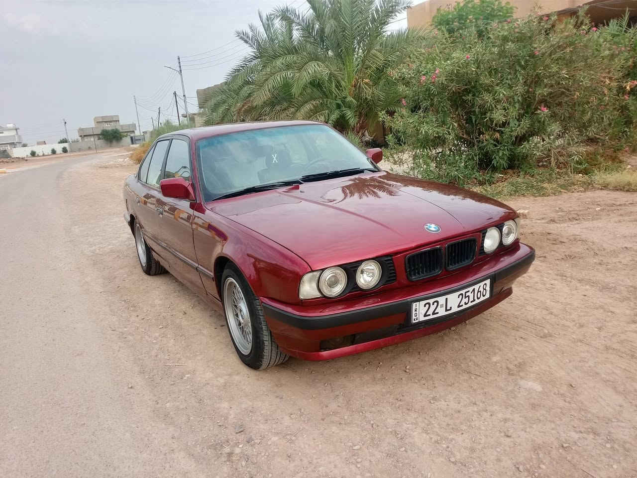 بي إم دبليو 525 • مكينة ٣١٠٠ • اوتوماتيك