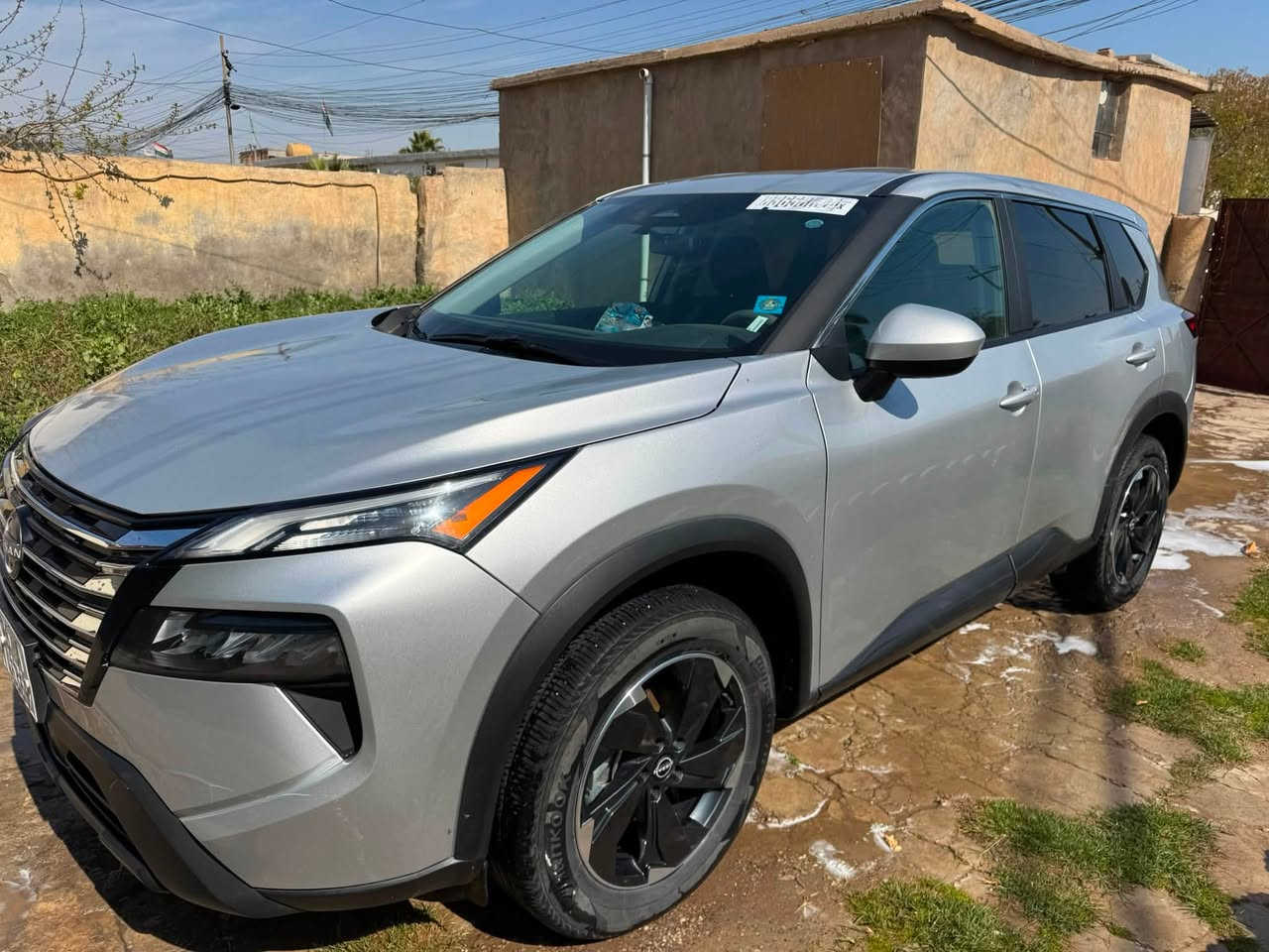 نيسان روج موديل 2025 ماشيه32الف كيلو متر محرك 3سلندر توربو حادثها قطعتين خلفي رقم صلاح الدين بسمي فور ويل وتشغل عن بعد السعر 150وبي مجال للتواصل الاتصال على***********
