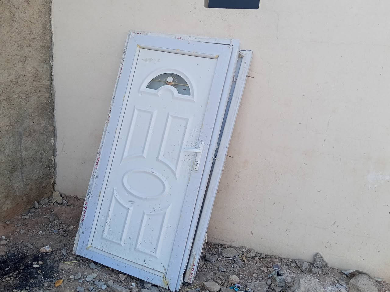 باسعار مناسبة ***********
