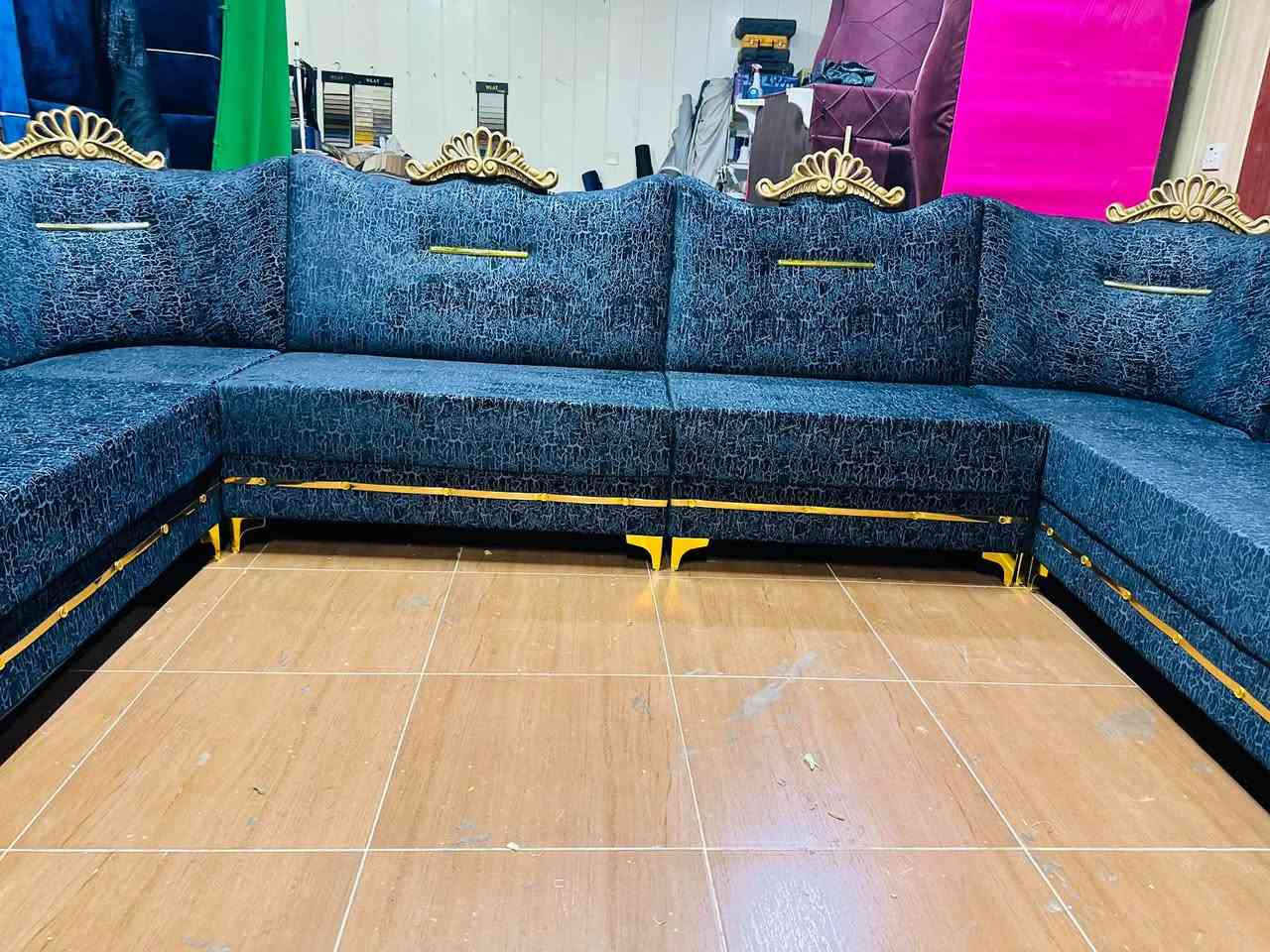 ديوان • حيل نضيف • ١٤ نفر