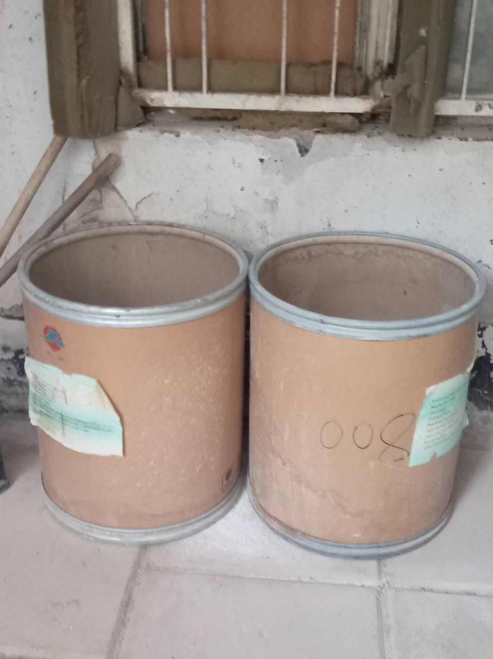 قيم واخذ • ديكور