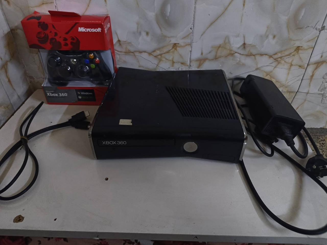 اكسبوكس 360 مهكر لغة عربية  نضافة فول يدة جديدة بي 239 لعبه عنواني بغداد غزالية يوجد توصيل لجميع المحافظات

نص مكتوب في الصور:
- del 176 of 239 Y Options X Show Favs Favorite Me