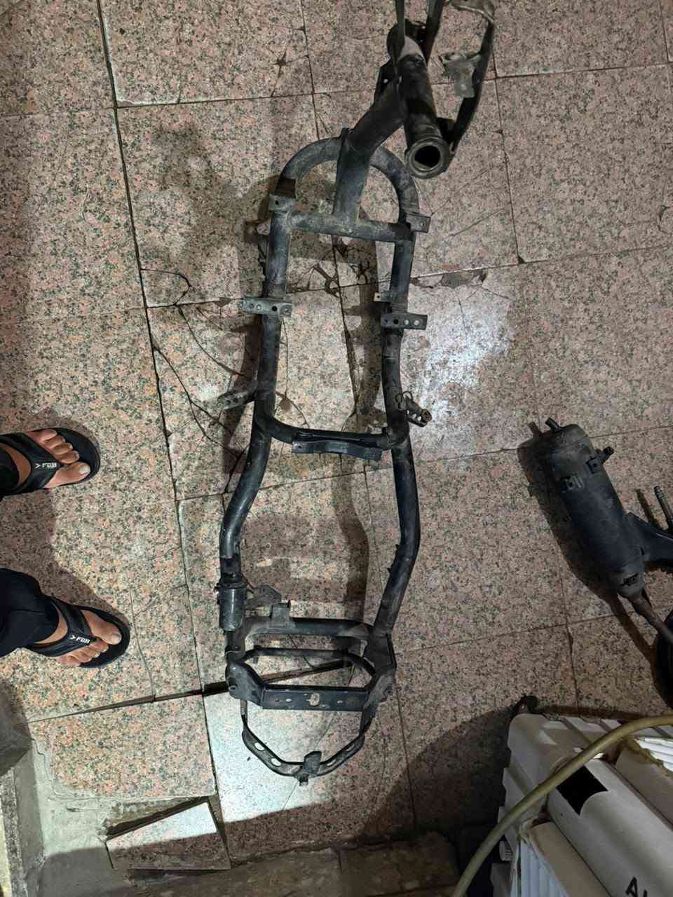 شاصي نظيف مكفول لبيع واتساب ***********
