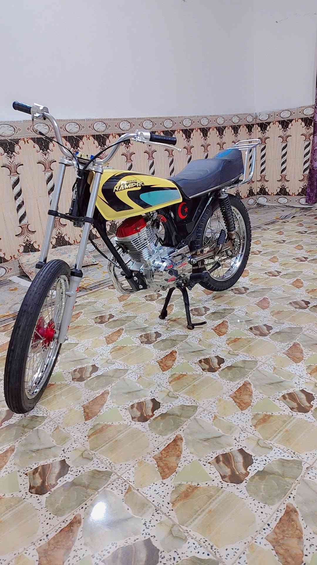 ياالله شباب دراجه للبيع موديل 2020 نامه اوراق اصولي شرط بوجهك للترقيم الدراجه نضافه فول بس متروكه مافارقلهه بل دوام شاصي واوراق شركه شرط والدراجه شوفت عينك السعر خاص او اتصل ***********

