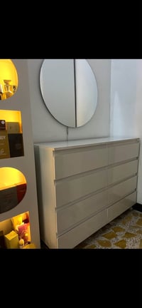 ميز • عراقي • ١٢٠م
