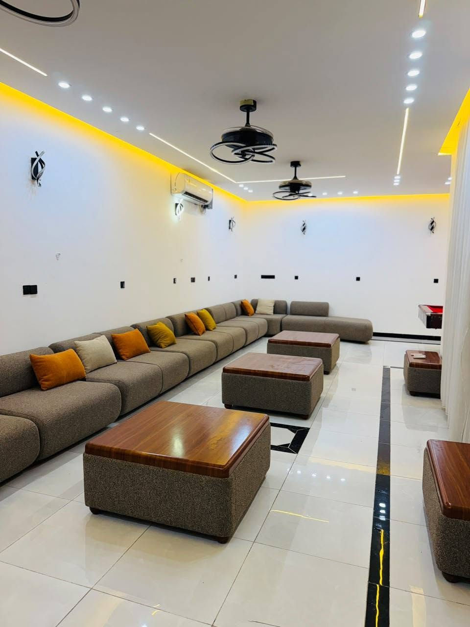 مزرعة للإيجار اليومي 🏡🌳

📍 الموقع: بغداد – الدورة – البوعيثة

✔️ أجواء هادئة ومناسبة للعوائل والشباب

✔️ مساحة واسعة وخدمات متوفرة

✔️ مثالية للراحة والونسة

📌 للحجز والاستفسار يرجى الاتصال أو المراسلة على واتساب: 
 📞 *********** 
 موثق في تطبيق اجرلي لسياحة المزارع في العراق 🇮🇶
