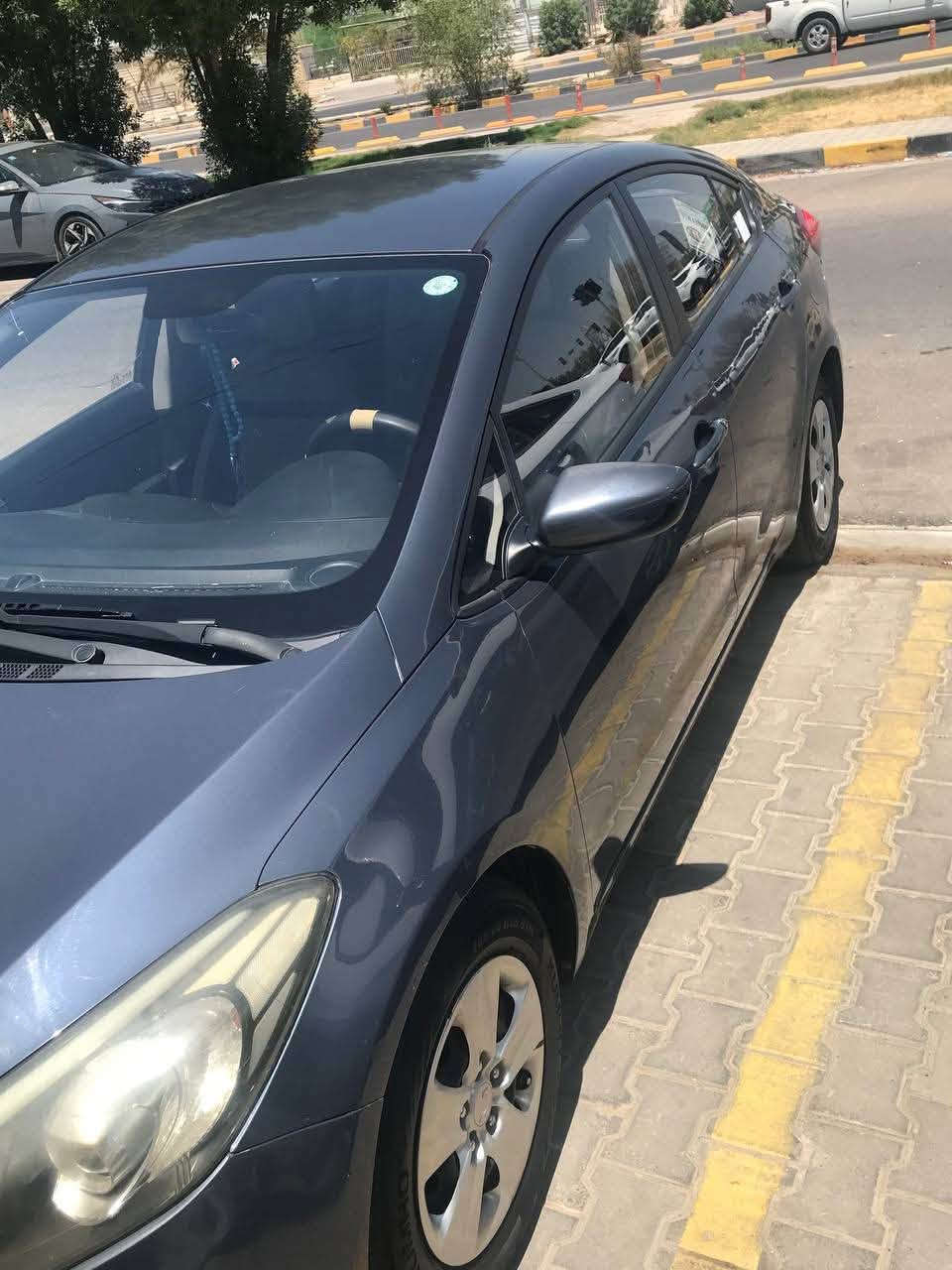 للبيع 

كيا سيراتو ٢٠١٦ (وارد خليجي)
السيارة نظيفة وبحالة ممتازة،

اlخليجي أصلي  ومحرك ١٦٠٠ ما مفتوح

المسافة المقطوعة: ماشية 141 ألف كيلومتر حقيقي 

 حساسات خلفية .

 كاميرا خلفية .

المري: تحكم كهرباء

تحكم ستيرن كامل  مثبت سرعه كروز

السعر ١١٠ ورقه 

مكان النجف 

*********** واتسب
