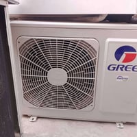يتوفر سبالت عدد 4 للبيع ابيع شلع بمليون  بيهن مجال للاتصال 07707994268...