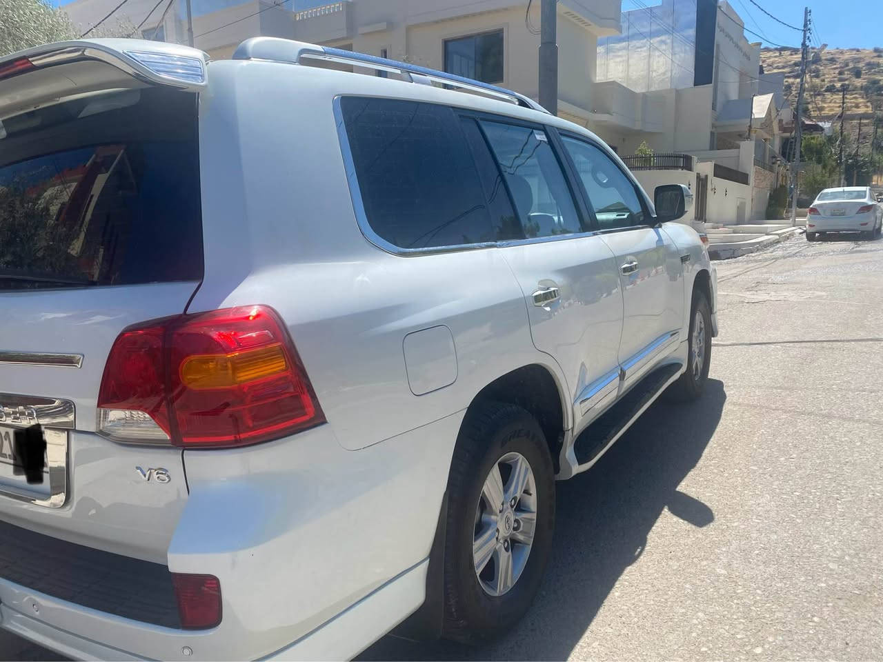 لاندكروزرGXRفول مواصفات6سلندربي قطعة وحده صبغ وجوالسلايد بدون دواخل وبدون ارباك محرك والكيرشرط رقم وسنوي جديدتحويل و وكالةشرط سعر٢٣٣مجال عنوان دهوك تلفون***********واتساب***********کورک دهوك, العراق
