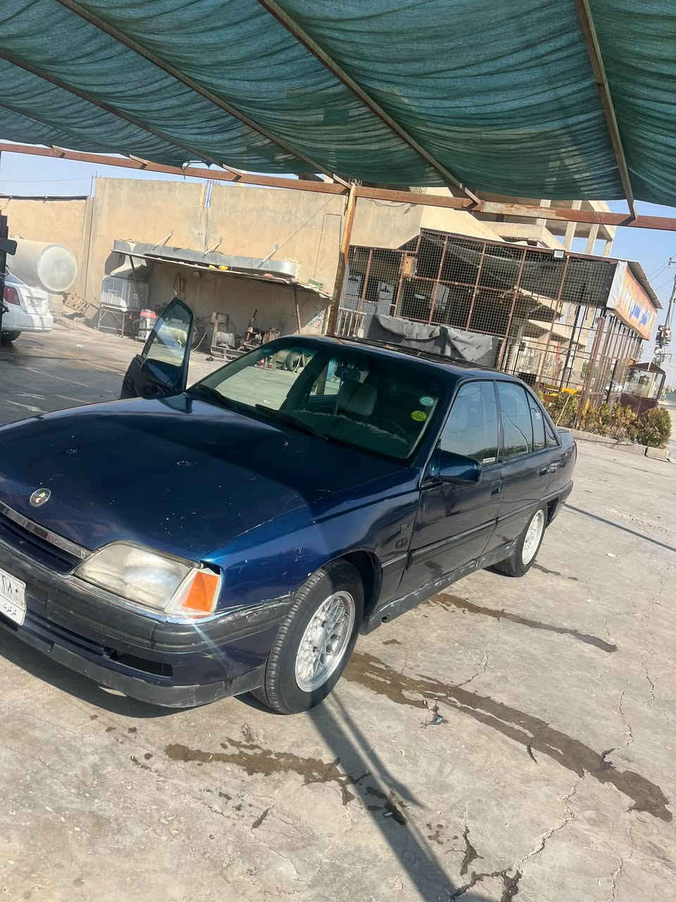 اوبل اوميكا محرك 20 كير عادي كير جديد محرك نضيف دواخل نظيفة تايرات جدد
***********
السعر 36 وقابل للتفاوض
