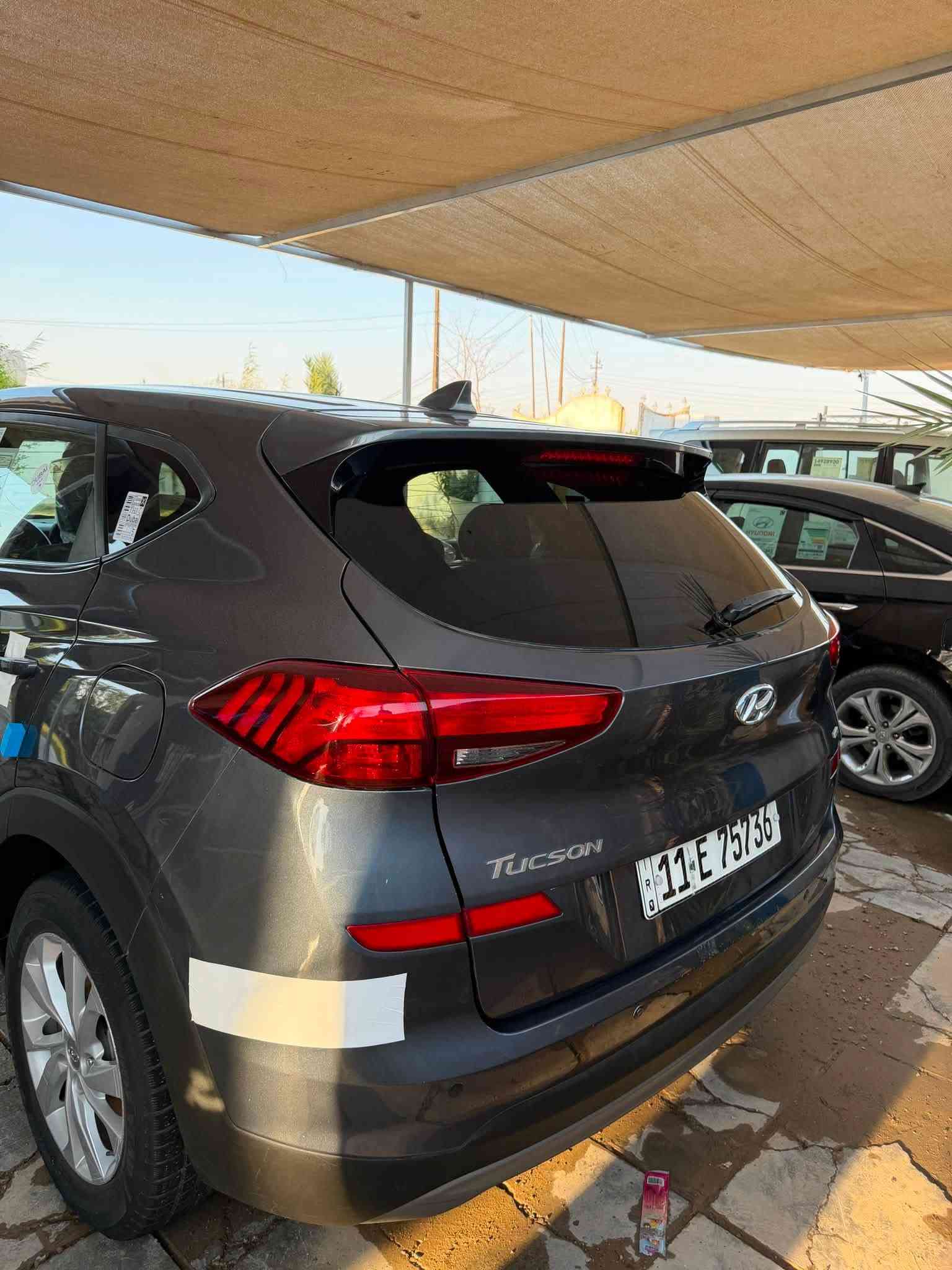 للبيع توسان موديل 2019 رقم بغداد نكليزي بسمي كير محرك مكفولات تخم تاير تبريد ثلج السياره جاهزه من كلشي سونار موضح بالمنشور 3 قطع صبغ فقط بدون ضرر وارد مريكي ماشيه 87 السعر 137 وبيه مجال مكاني بغداد رقم ***********
