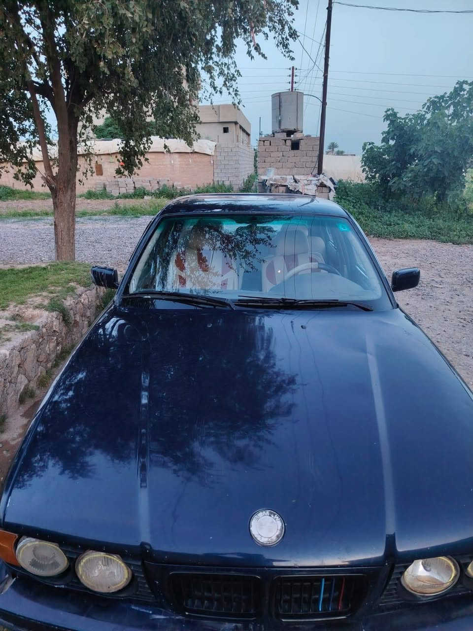 بي أم 525
محرك كبس
رقم نينوى
شرط الوكاله والتحويل
ترهم مراوس وبيع

رقم صاحبها ***********
الرقم بيه واتساب مكلف بلنشر
