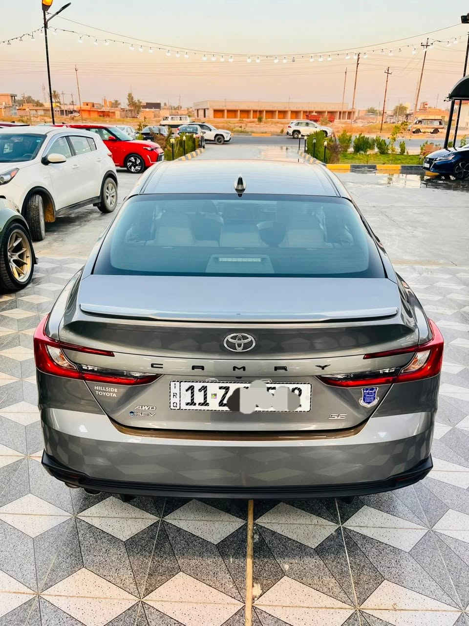 Camry SE 2025 
المحرك: 2.5 لتر، 4 سلندر (Hybrid )
القوة: 204 حصان.
العزم: 243 نيوتن.م.
القير: أوتوماتيك 8 سرعات.
الدفع: AWD
المقاعد: 5 
ماشية :13 الف 
تشغيل بصمة 
شاشة USB وApple CarPlay
 وAndroid Auto.
أنظمة أمان تشمل ABS، 
الثبات الإلكتروني
كاميرا وحساسات، وToyota Safety Sense  �
فول مواصفات ما عدا فتحة 

الاستفسار الاتصال 
***********
