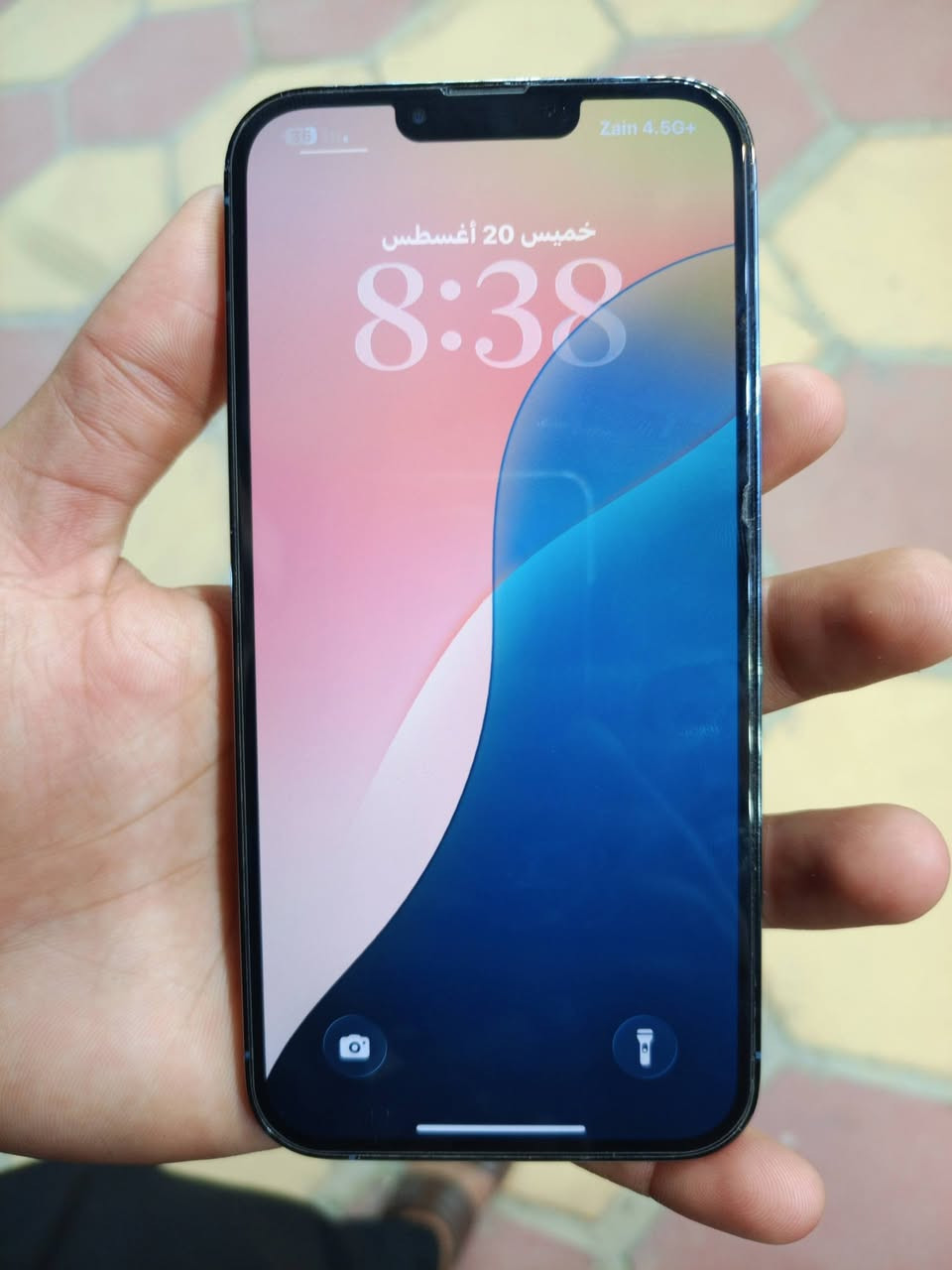 سلام عليكم ايفون 13برو ماكس شرق أوسط مكفول من كلشي جهاز خير من الله بطاريه 77/ذاكره 256/الاستفسار ***********
