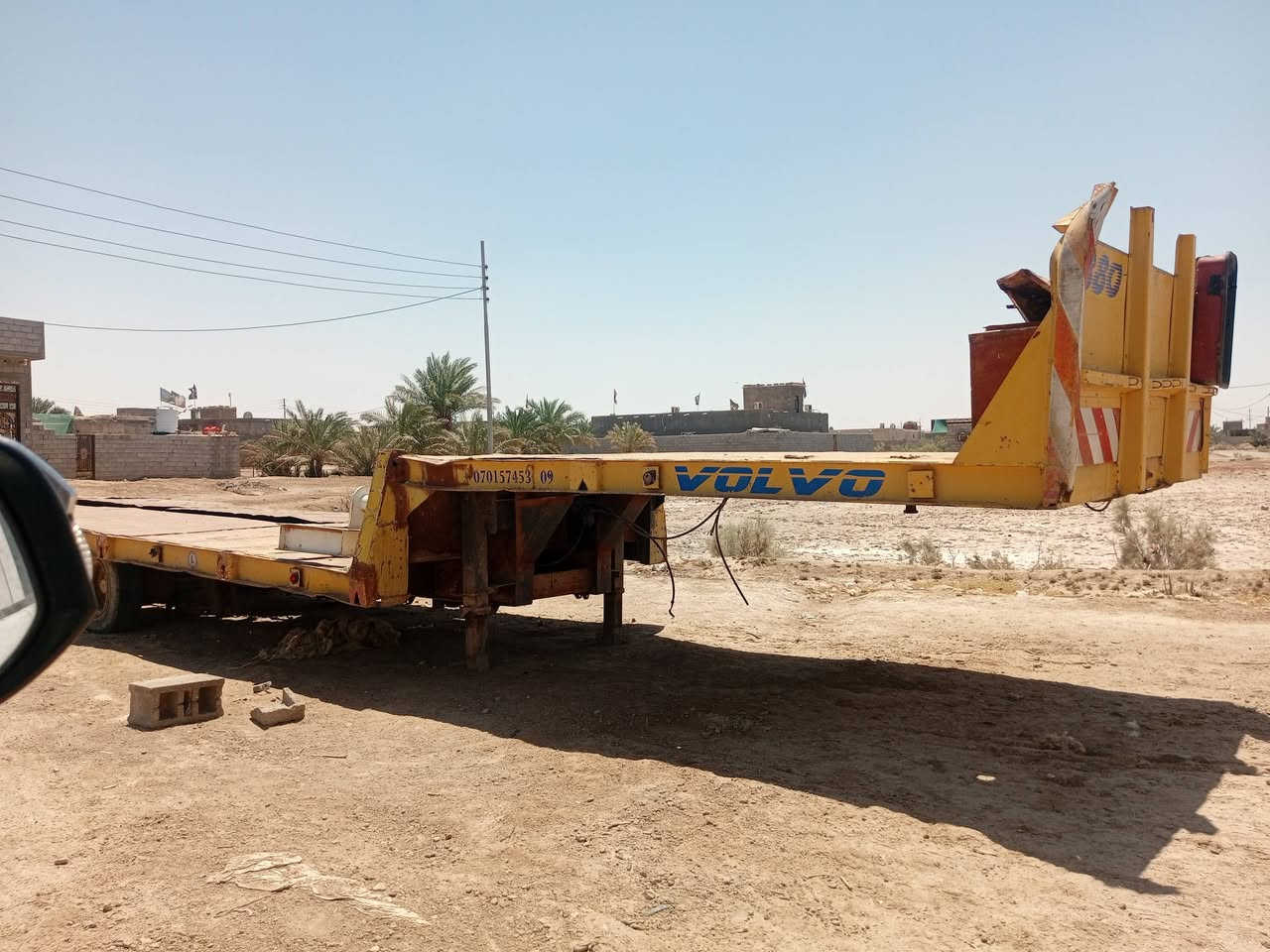لودر للبيع ناصيه تاير17ونص  السعر 45 وبيه مجال للشراي المكان/ البصره /الدير /النشوة لاتصال ***********//***********
