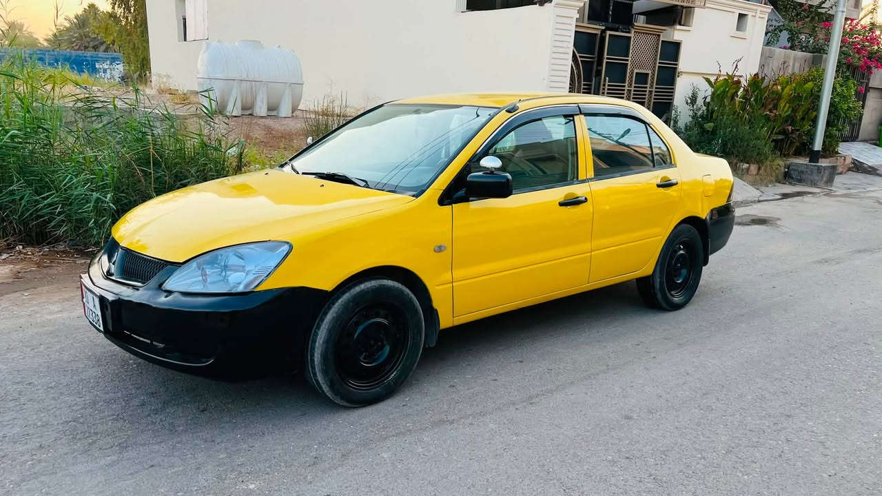 يالله
للبيع لانسر 2009  رقم ديالى دولي سنويه لغاية 2030 بيها صبغ احزام جمالية بدون دواخل مكينه گير تبريد تدفئة كهربائيات كلها خير من الله بدون نقص 
السعر 58 
مكان السيارة ديالى
***********
