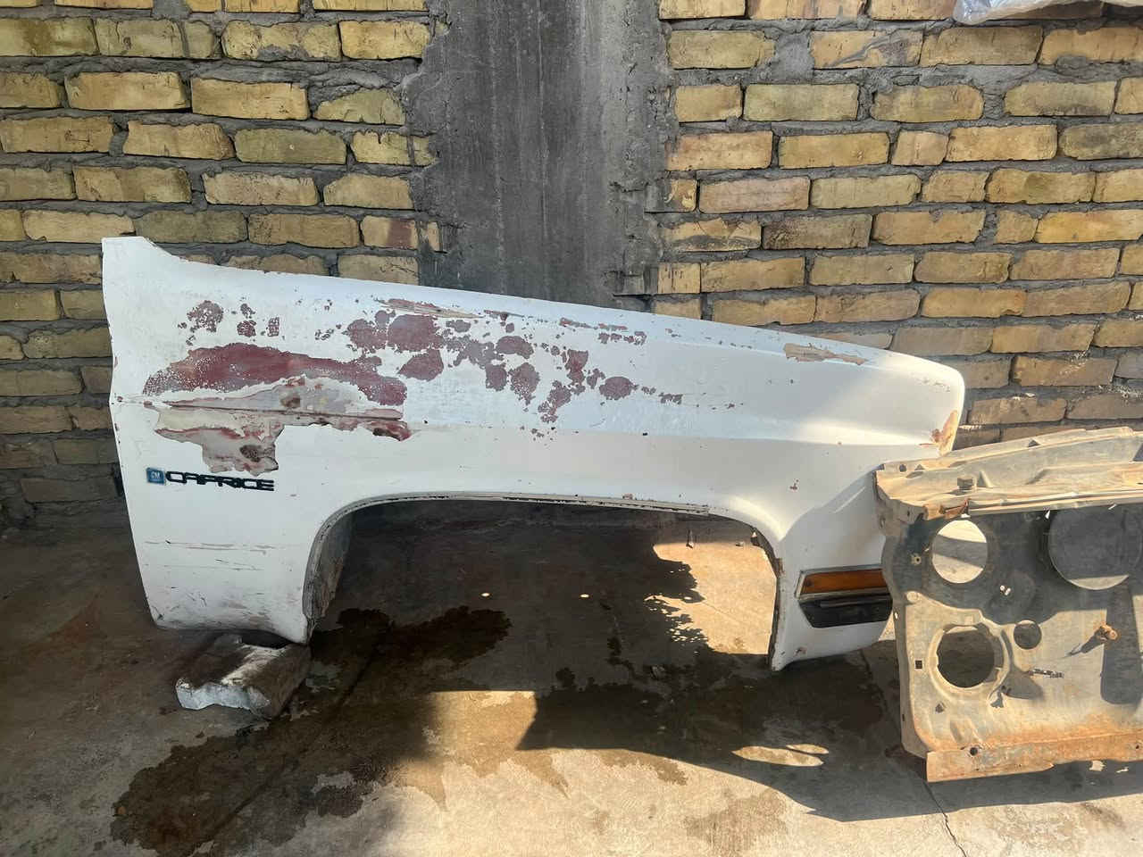 قطع غيار جمس • للبيع