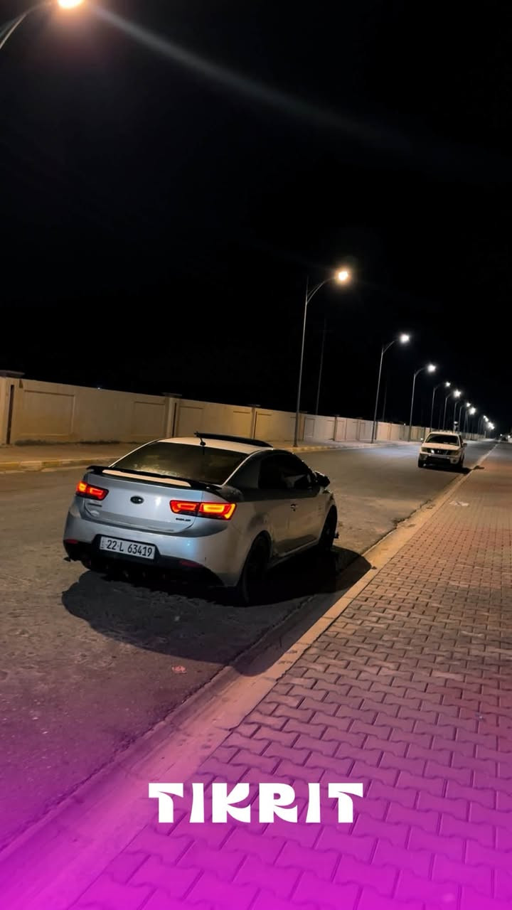 سيراتو تك باب خليجي 2012
محرك 1600 دوش
محرك وكير وتبريد وحداديه شرط 100/100
مواصفات فول فول 
سلايت 
بصمه 
داخل احمر 
ضرر چاملغ الامامي جها الايمن 
البونيد انطيك بي صبغ بسبب الفابلون وليسه ضرر 
السعر 80$ وبيها مجال 
عنوان صلاح الدين تكريت 
***********
