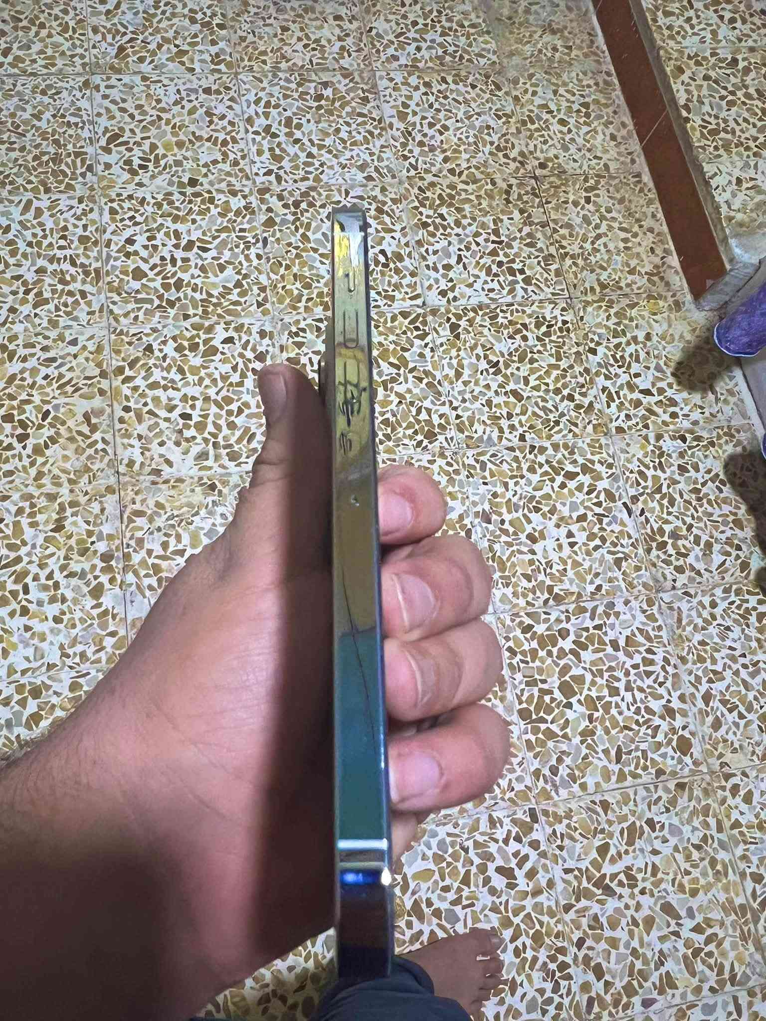 آيفون ١٣ برو ماكس • ٢٥٦ • بطارية ٨٤٪