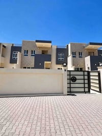فله بوابه النجف • ٣٠١م • طابقين ٤غرف