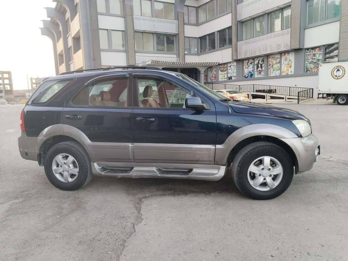 سلام عليكم
للبيع كيا سورنتو
2008
كير مكينه كفاله
تبريد شغال  منضومه جديده
تخم تاير جديد
حداديه خير من الله
منضومه زنون اصليه
 منضومه غاز
محرك سياره 6سلندر
(ملاحظه) سياره مصبوغه حزام عدا قماره
وداير البلاستك ممصبوغ
سعر المطلوب 75 وبيها مجال
للاستفسار الاتصال على الرقم ***********
(مكان سياره ديوانيه)
