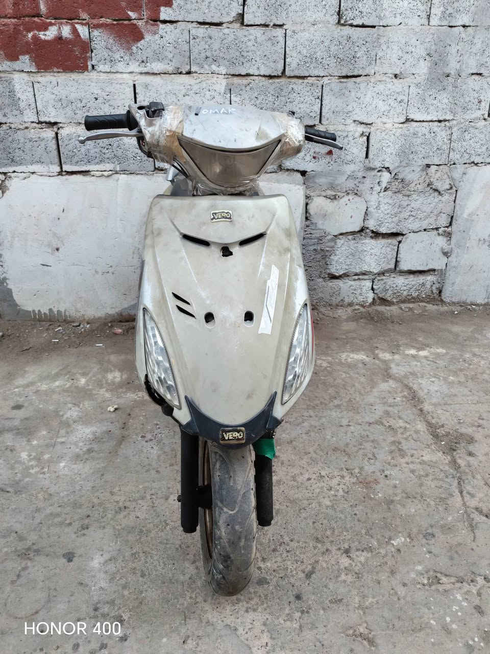 للبيع دراجه ادرس 120 متروكه جانت تشتغل وعطلت وعفتها ابيع كوم حديد   سعره ١٢٥ الف متواجد واتس *********** بغداد حي الجهاد
للبيع دراجه ادرس 120 متروكه جانت تشتغل وعطلت وعفتها ابيع كوم حديد   سعره ١٢٥ الف متواجد واتس *********** بغداد حي الجهاد
