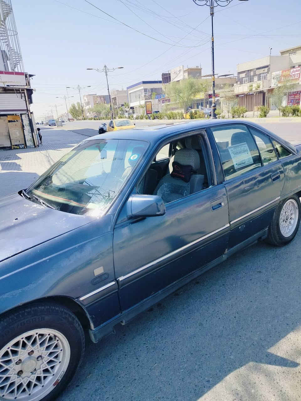 اوبل اوميكا موديل 1991حجم عشرين سنوية عظم وكابون الكتروني طخم مقبول تاير جديد بيها مكانات صبغ محرك بي نفخ كير شرط سعرها 23 ورقة وبيها مجال ***********

