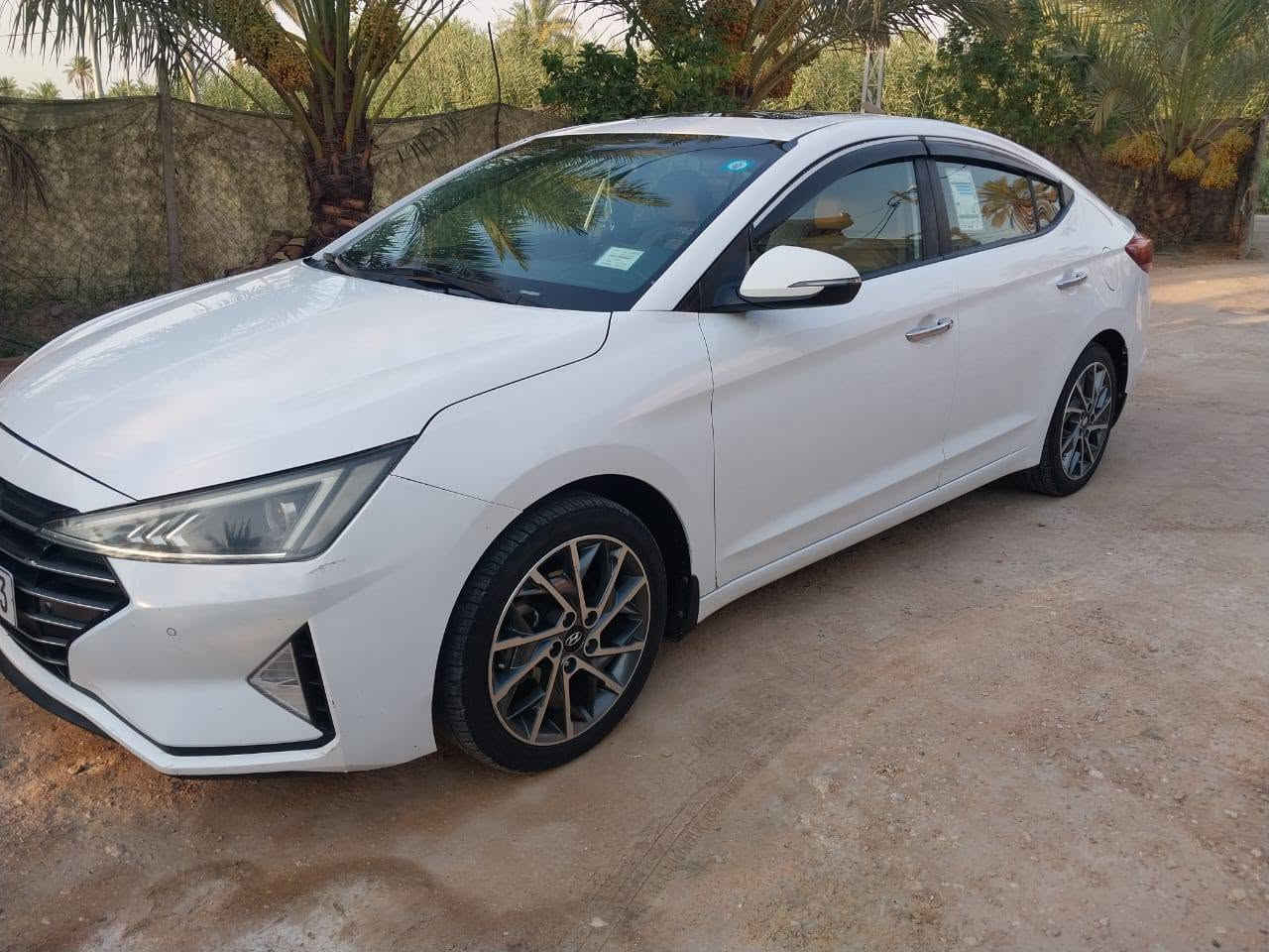 النترا 2019 رقم بغداد الجديد بأسمي خليجية فو***********ل 1/1 تبريد قطعتين محرك2000 دوش سيارة مكفوله كفاله عامة من دعامية لدعامية  كير ومحرك كفاله حقيقية اي نقص مابيه حدادية100% سنوية جديدة سيارة مال جناي عل وضع شركة موجودة سيارة بطوريج السعر 159 وبية مجال للاستفسار اكثر***********
