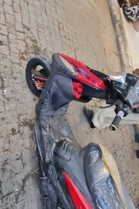 ماكس عدلة • احمر • كفاله فحص