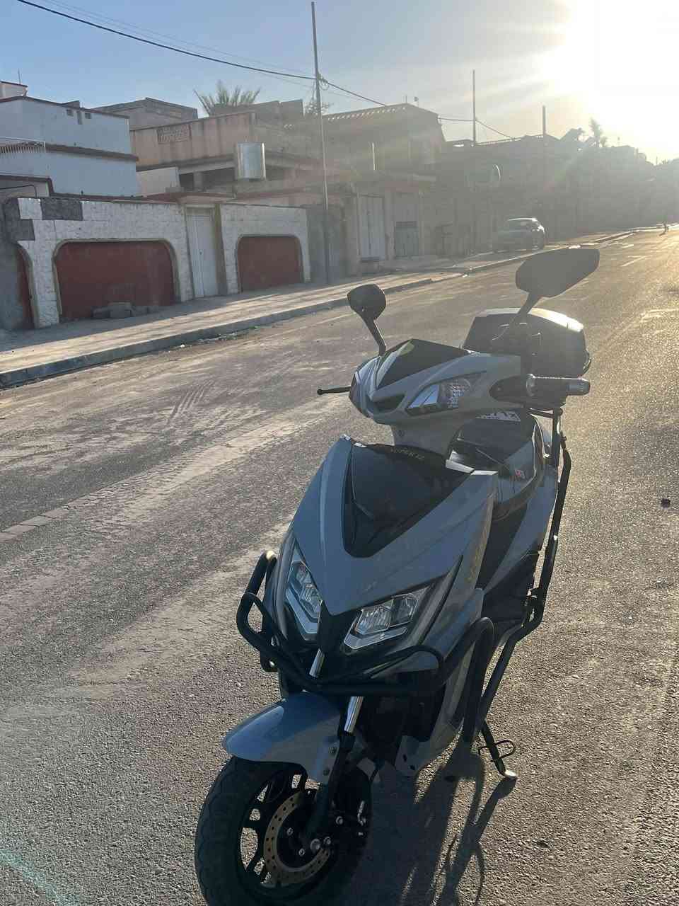 🚨 دراجة شحن للبيع 🚨
السلام عليكم، من رخصة الأدمنية 

المواصفات:

• ملف 2000

• 3 سرعات

• بيها R بك

• لايتات عالي وناصي

• تاخذ شرط الفحص ✅

💰 السعر: 750 ألف وبي مجال

📩 التواصل: خاص أو على الرقم

📱 *********** واتساب

