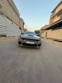 جارجر موديل 2019 SXT Plus  لون مميز اسمنتي 🩶  موصفات ✅  كشنات خزن  تدف...