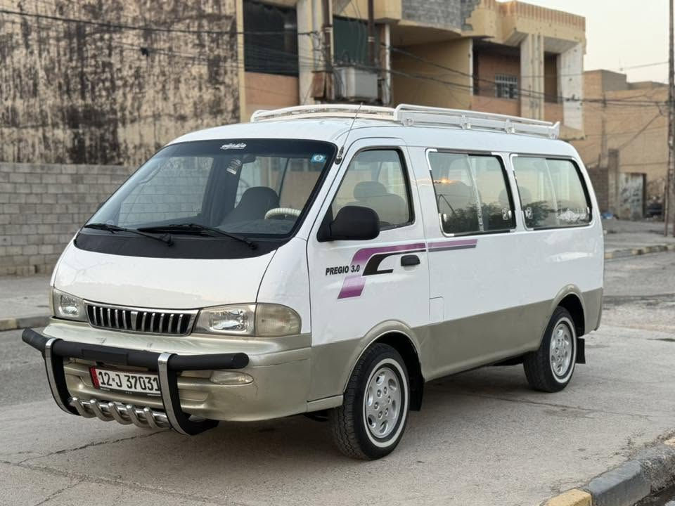 السلام عليكم 
سيارة كية للبيع نوع بريچو موديل 99
السيارة جاهزه ونظيفة مايعوزها كلشي دوشمة جديدة 
رقم نينوى صفر هيئه صفر غرامات 
خط بيها +حصه كاز بيها +كهربائيات شغالة كامل 
شرط التحويل السعر ٨٥$
مكانها موصل الأيمن 
رقم الهاتف 
***********
***********

