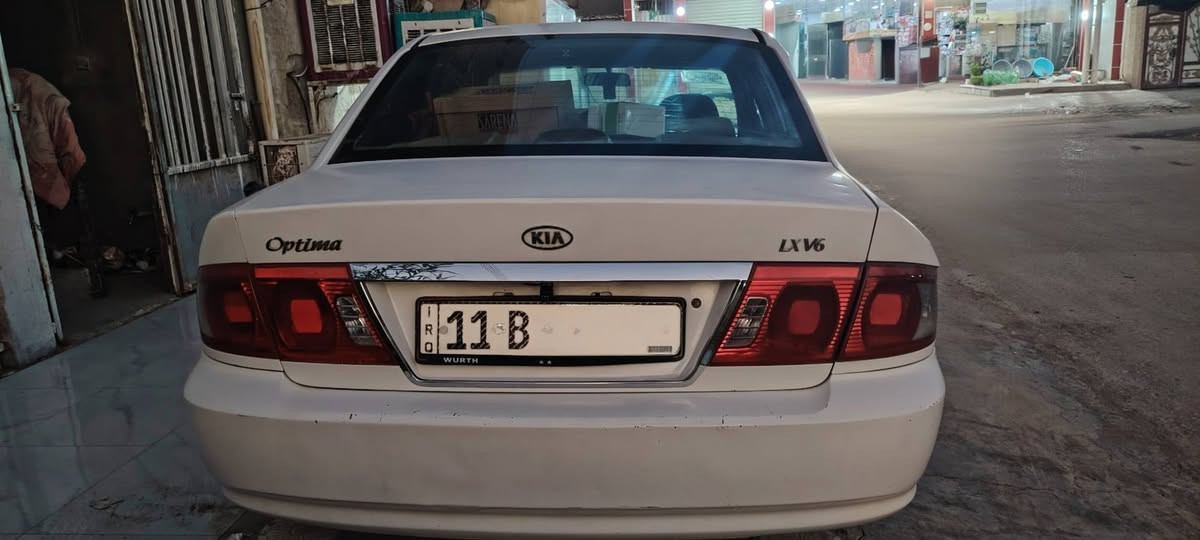 🚗 كيا أوبتيما 2006 للبيع 🚗
​المواصفات والتفاصيل:
​الموديل: 2006
​المحرك: 6 سلندر - حجم 2700 (2.7L)
​اللون: أبيض
​العجلات: ويل كب قياس 16 مع تخم تاير ياباني جديد
​الحالة العامة والخدمات:
​التبريد والتدفئة شغالة وبأفضل حالة.
​صدر أمامي وخلفي جديد بالكامل.
حادثه جاملغ الايسر من امريكا
بيه اخياس بالهلال الخلفي مثل مابين بصور
وبيه عته ب٤٠ فقط
السياره باسمي رقم انكليزي  بغداد
☐ مكاني بابل ابي غرق  
☐ ٥٥ورقه وبيه مجال وهذه رقمي  ***********
