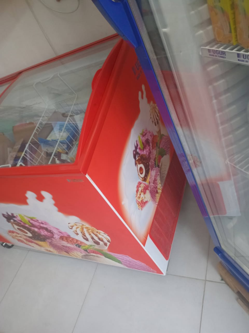 ثلاجات • جديدة • استعمال شهر