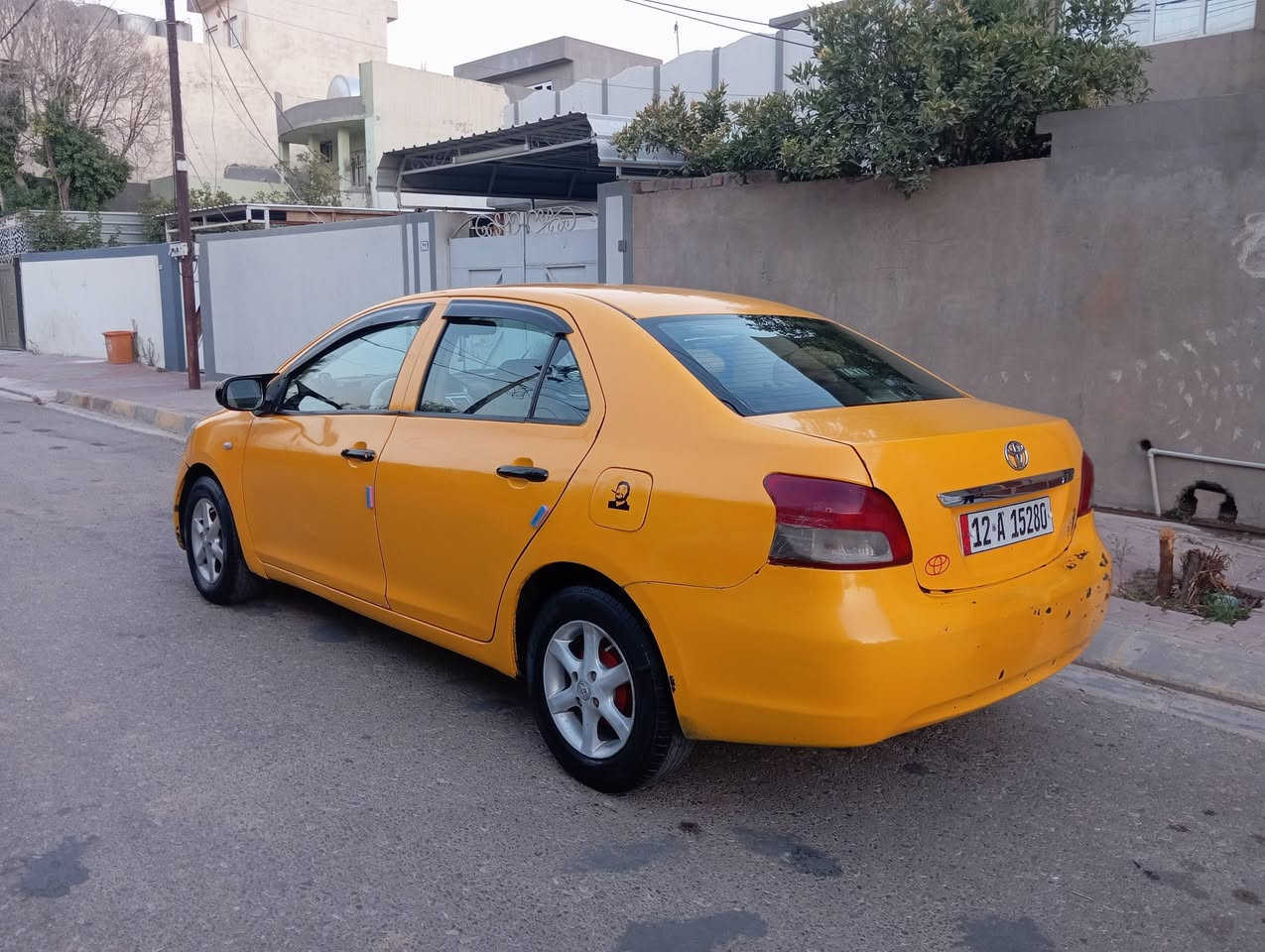 یارس بۆ فڕۆشتن مۆدیل 2007رەقەم  موسل  ڕەقەم تا 2030 تازەیە سیارەکە لای سەکنی لێدراوە تۆزێ ناو بەتانەکەی لحیمی هەیە و بەشەرت تەحویل  ئەیدەم  سعری 54تۆزێ مجال گۆڕینەوە ناکەم بەی ئەیفڕۆشم ەقەمەکەم ***********
