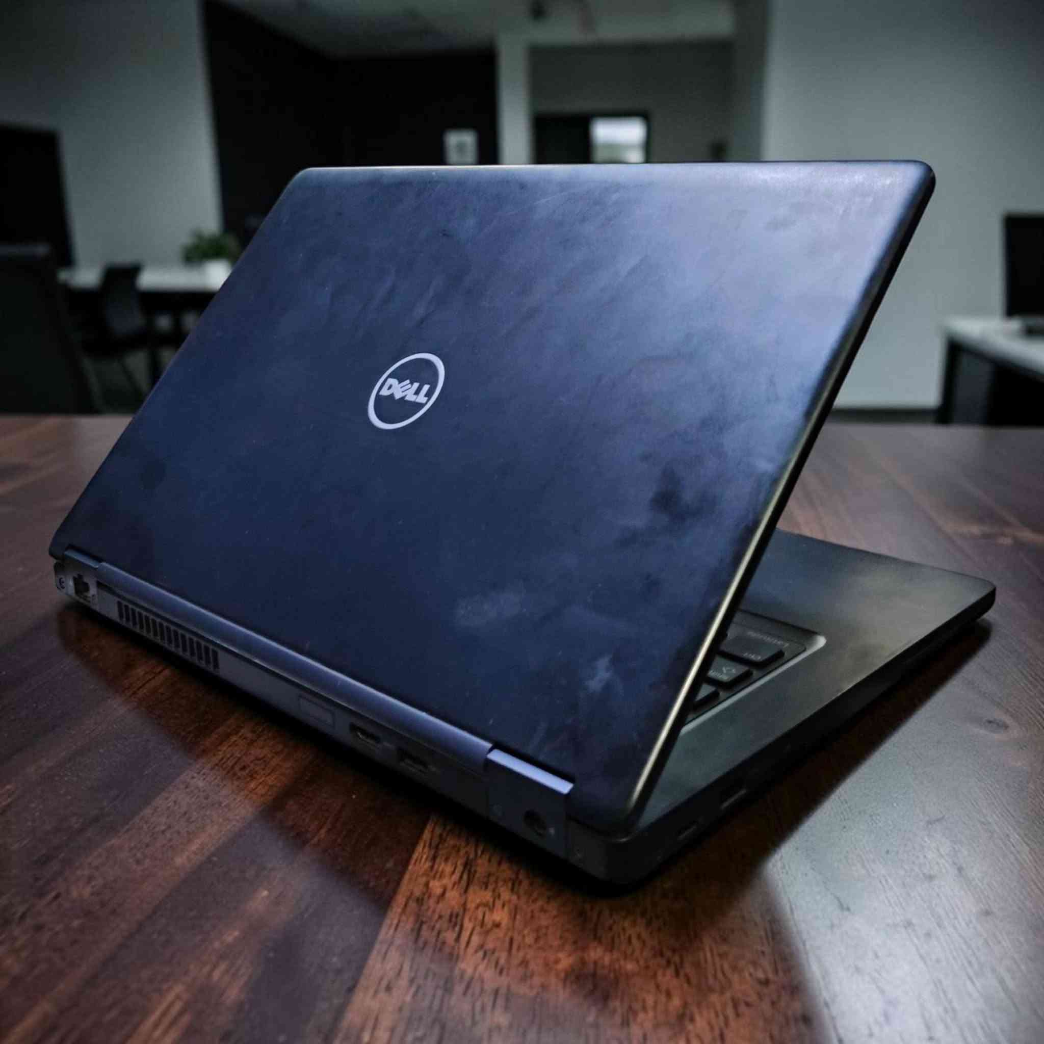لاپتۆپی ئەوروپی 
لاپتۆپ جۆری Dell latitude 5480
پڕۆسێسەر core i5 gen 6
ڕام 8
هارد 256 ssd
قەبارەی شاشە 14 فوول HD
کارت شاشەی داخلی 4GB 
نرخی 170,000

بۆ قسەکردن لەگەڵ ئێمە نامە بۆ پەیچ بنێرن یان واتس ئاپ 
***********
