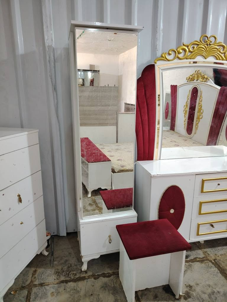 ***********‬‏ غرفه تركي للبيع مكانه ديوانيه  شارع الوكفه ديوانية, القادسية
