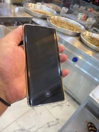 هونر X9d • ٢٥٦/٢٠ رام • بطارية ٥٨٠٠