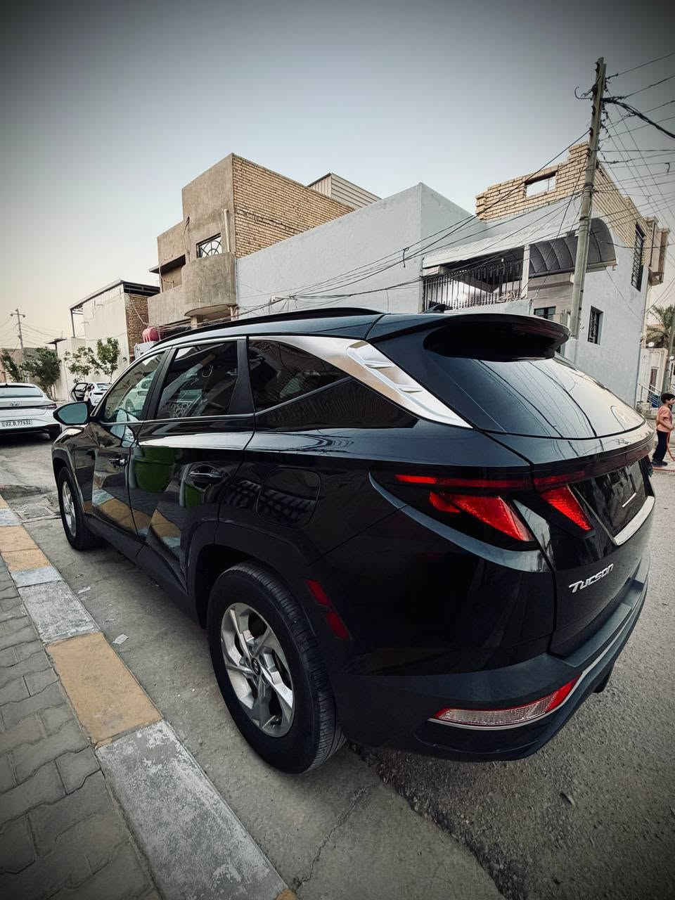 بدون رقم تترقم اي محافظه ( فحص مؤقت رقمها)
توسان 2024 فول فورويل عدا بنراما   السعر 157 
حادثها  بنيد مبدل ومصبوغ بدون دواخل ( صورة حادث مرفقه ) 

المواصفات

ماشية ٢٨ الف 

فورويل 

داخل ابيض + جلد 

- رادارت 360 (امامي خلفي جانبي)

- تشغيل عن بعد  
- نقاط عمياء 
-قطعتين تبريد 

- شاحن وايرلس لاسلكي
  -صندوق كهرباء 
- تحديد مسار 
- تدفئة كشنات
 - كشن كهرباء
- شاشة كبيرة متصل 

- اوتو بريك توقف ذاتي امامي خلفي عند الاقتراب من اي جسم 
-( مانع تصادم )
 - بصمة تشغيل وابواب 

- دخول ذكي 
-  انارة ترحيب  
-اوتو هولد 
- اوتو ستوب 

- مناخ منفصل 
- ثلاث انظمة قيادة
 - قيادة ذاتيه  
- مثبت سرعة 
- اشاير بالمري  

السعر 157  مكاني النجف الاشرف 

للأستفسار ***********
