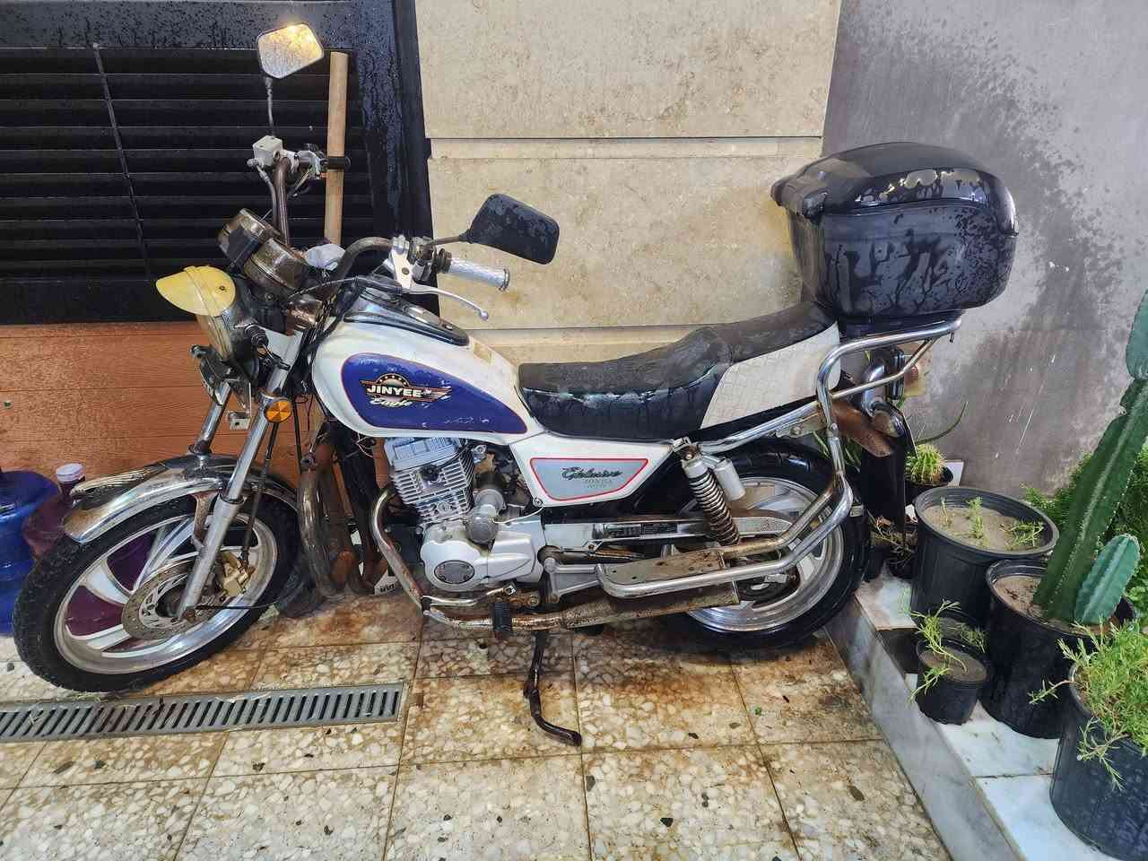 السلام عليكم 
جني 
عنوان بغداد مدينه الصدر 
350 وبيهه مجال 
***********
